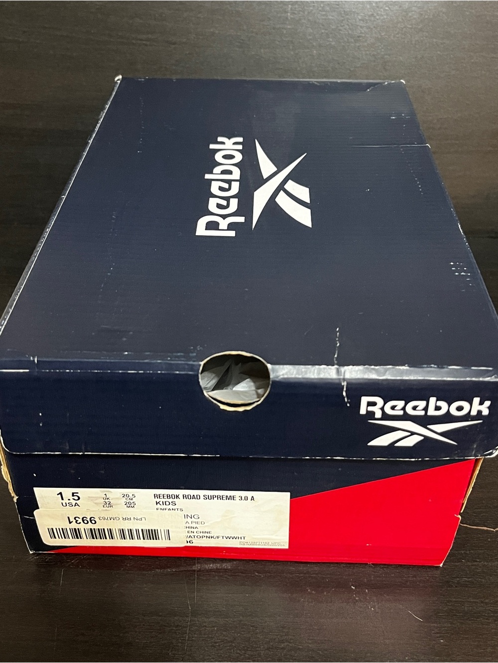 ✨2/$15✨ Reebok girl’s White and Hot Pink Athletic Sneakers - Picture 8 of 11